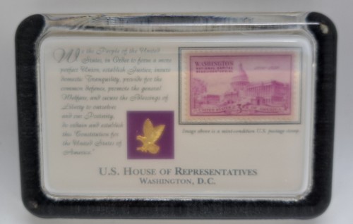 Glass paperweight house - paperweight, u.s